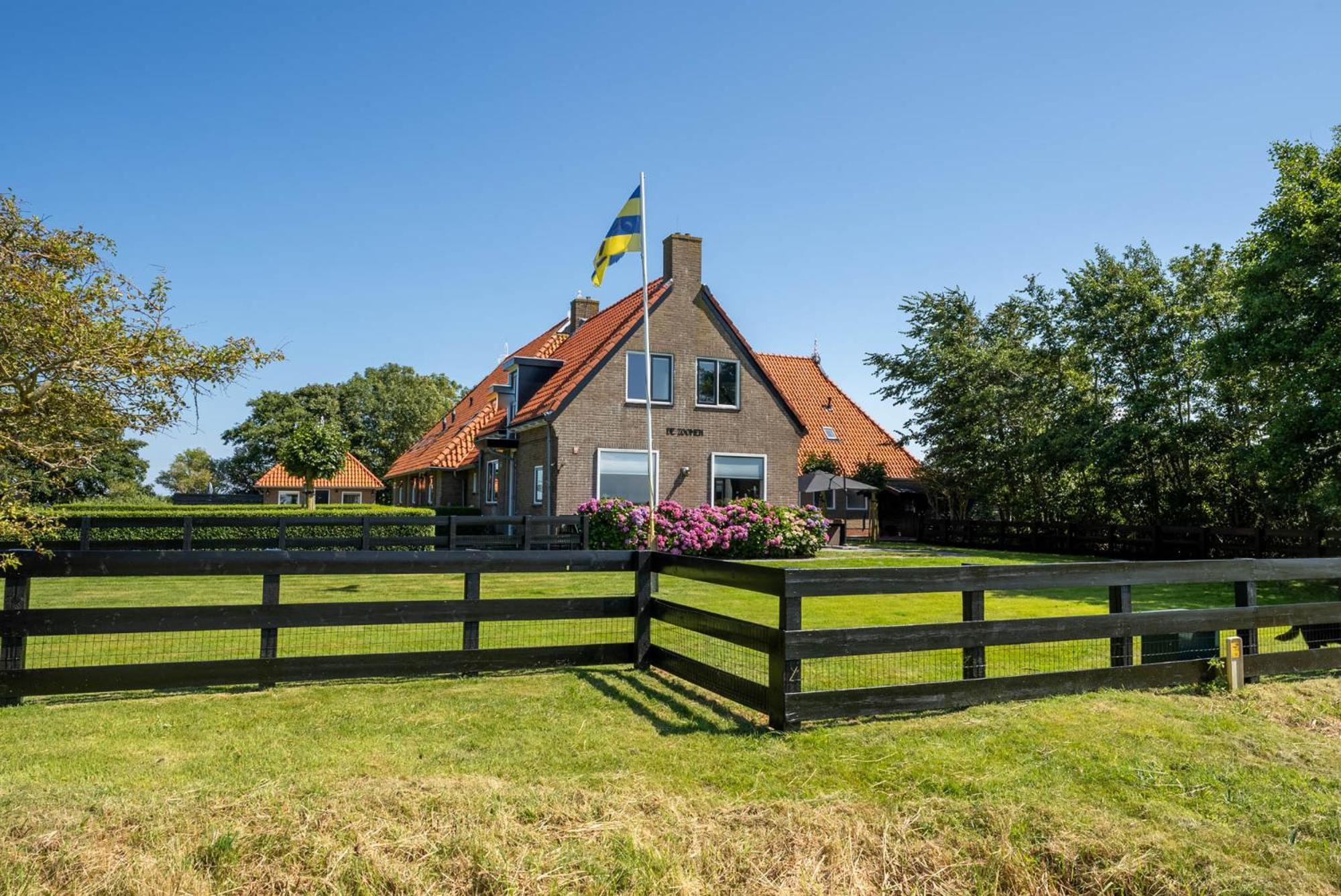 Ballumerhoeve T Pandje Buitenkant foto
